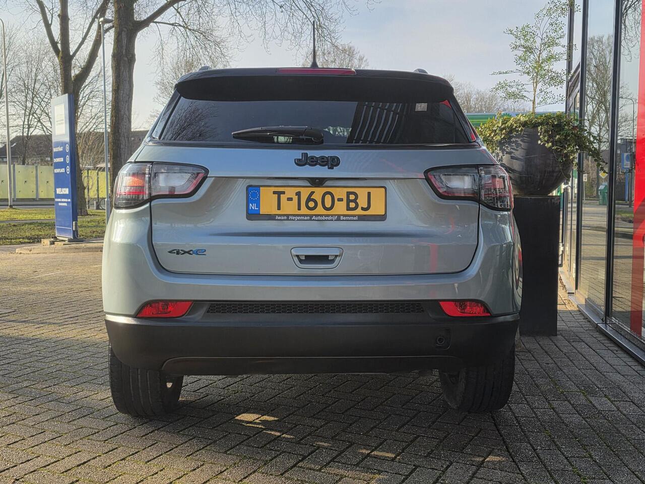 Jeep COMPASS 4xe 240 Plug-in Hybrid Electric Upland | SOH 91% | PDC + Camera| Navigatie | LM Velgen | ECC |