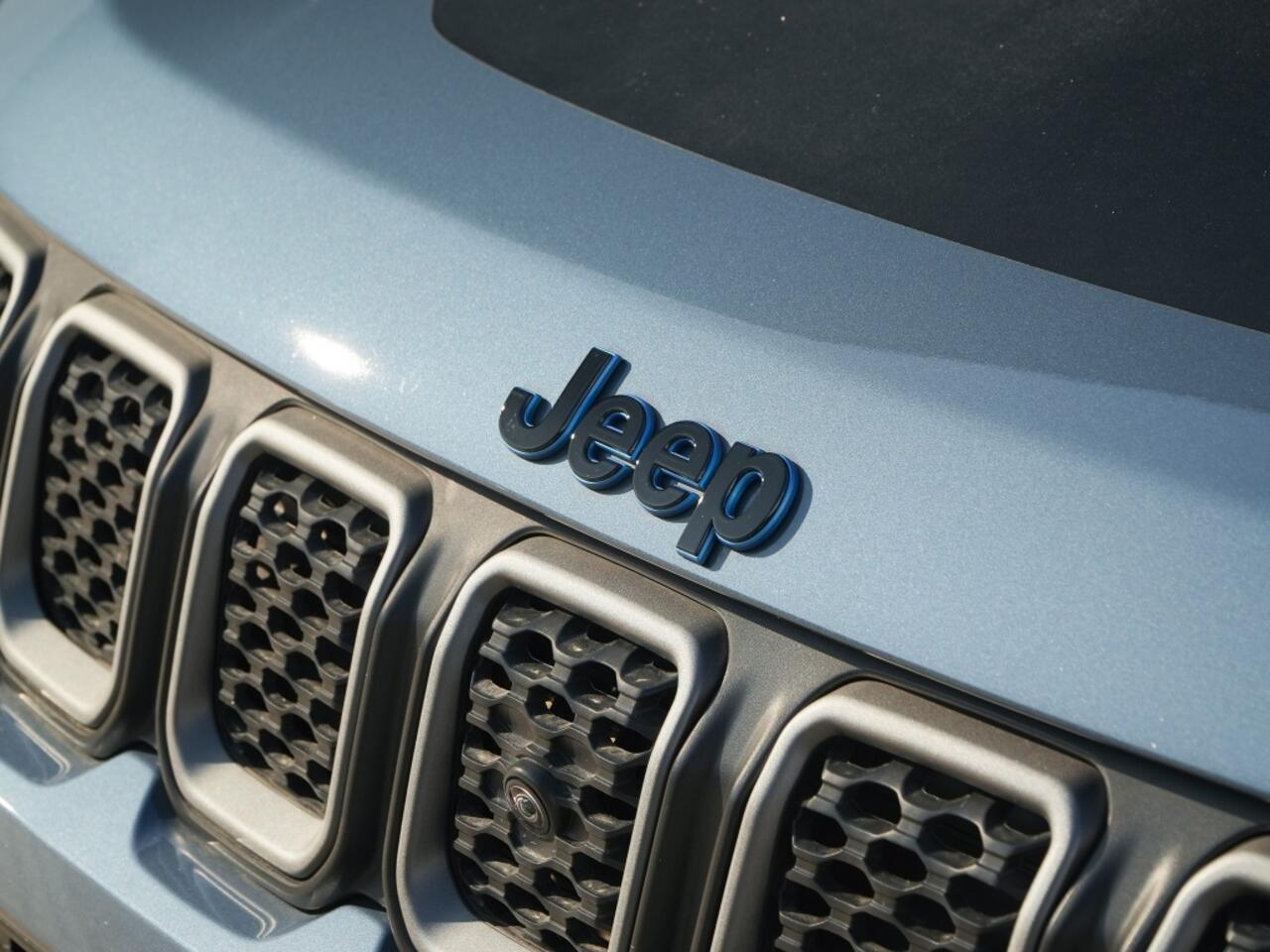 Jeep COMPASS 4xe 240 PK Hybrid Trailhawk | Pano | Leder | 360cam | Winter