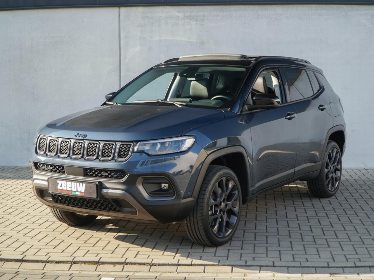 Jeep COMPASS 4xe 240 PK Hybrid Trailhawk | Pano | Leder | 360cam | Winter