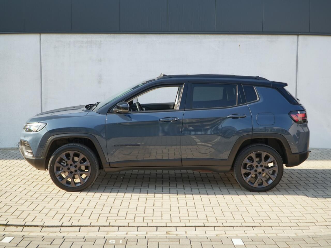 Jeep COMPASS 4xe 240 PK Hybrid Trailhawk | Pano | Leder | 360cam | Winter
