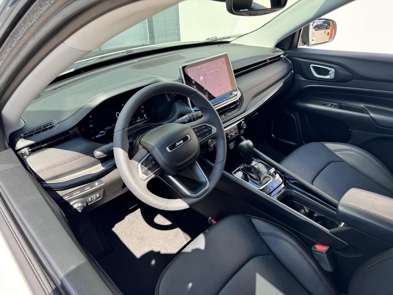 Jeep COMPASS 4xe 240 Plug-in Hybrid Trailhawk | Lederen bekleding | Prijs is rijklaar