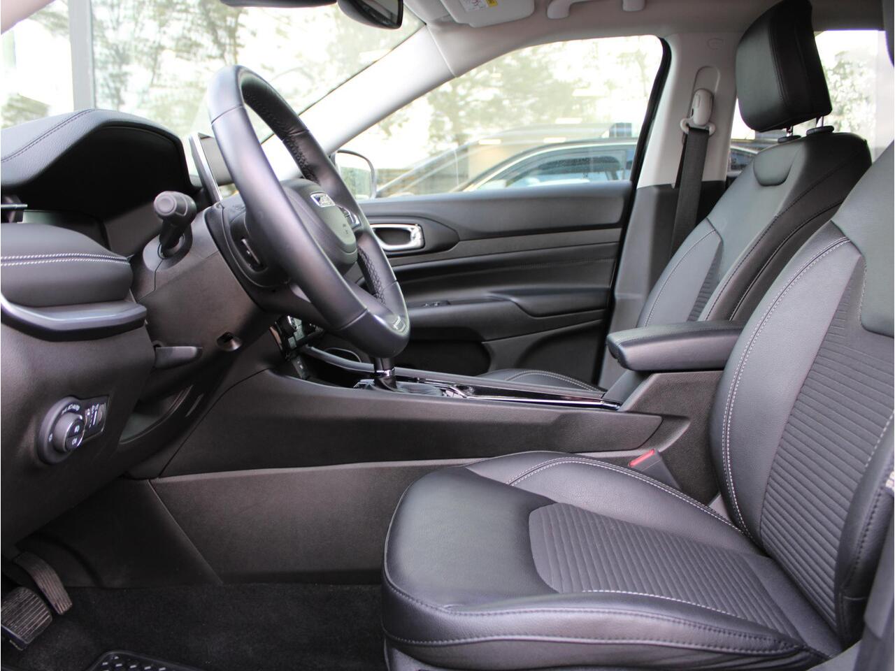 Jeep COMPASS 1.5T e-Hybrid Altitude Automaat | Navi / Camera / Stoelverwarming