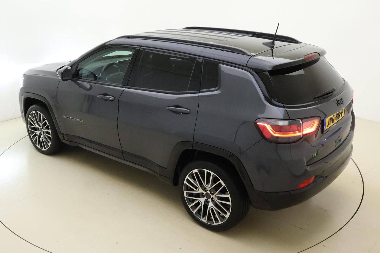 Jeep COMPASS 1.5T e-Hybrid S | Automaat | Rondomzicht Camera | Lederen bekleding | Stoel & Stuurverwarming | Lichtmetalen velgen | Keyless | Climate control