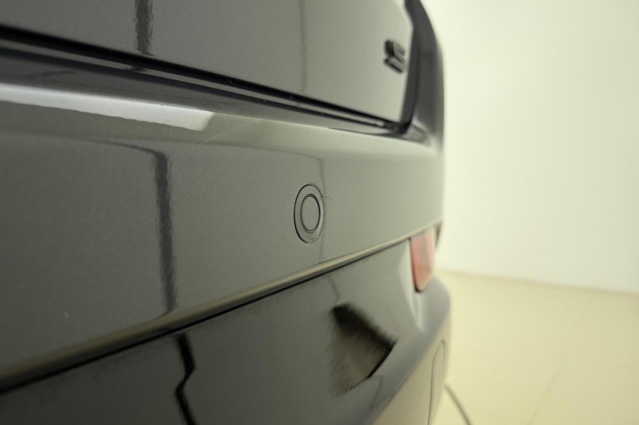 Jeep COMPASS 1.5T 130pk Automaat e-Hybrid S | Navigatie | Lederen bekleding | Adapt. Cruise control | Climate control | Stoel- & stuurverwarming | Lichtmetalen velgen | Dakrails