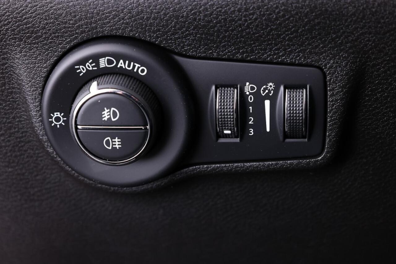 Jeep COMPASS 1.5T e-Hybrid Altitude Automaat | LEDER | Trekhaak ? 1e Eigenaar