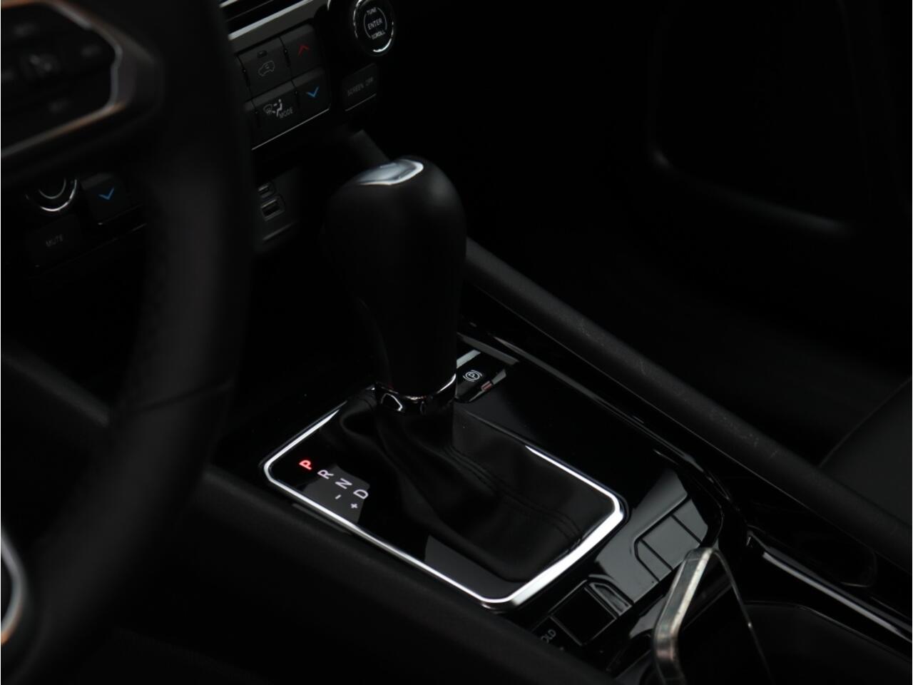 Jeep COMPASS 1.5T e-Hybrid 130 PK High Altitude | Carplay | Winter | Camera |
