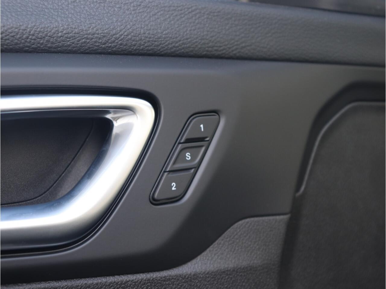 Jeep COMPASS 4xe 240 PK Hybride Summit | Pano | Premium | Safety | 360cam | 1