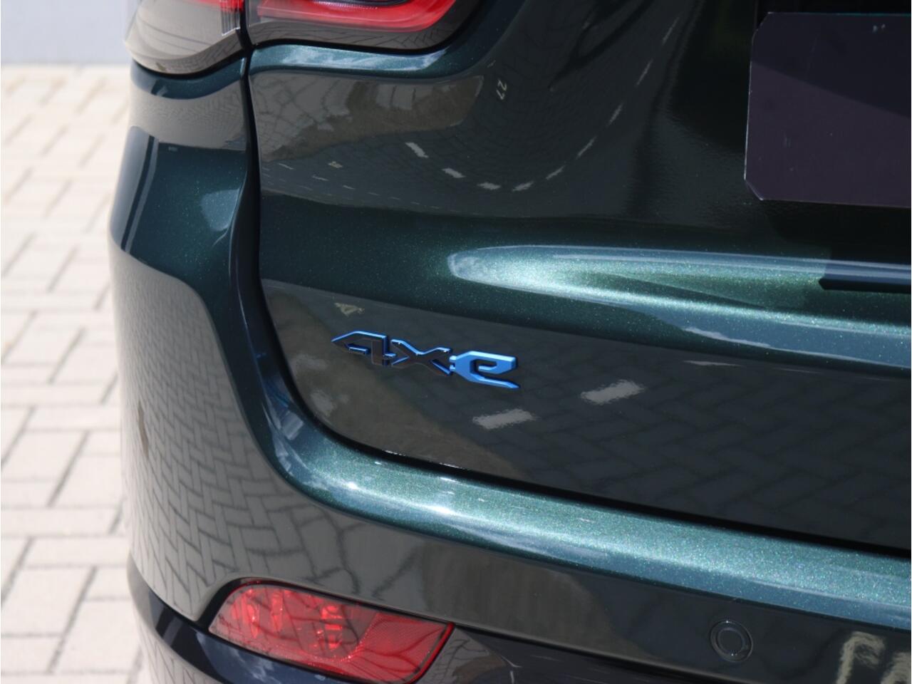 Jeep COMPASS 4xe 240 PK Hybride Summit | Pano | Premium | Safety | 360cam | 1