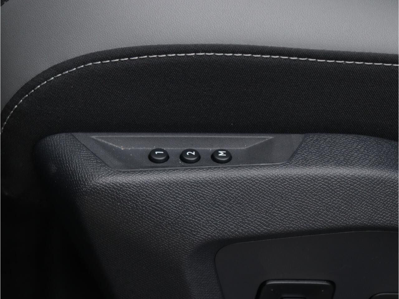 Jeep COMPASS 1.2 e-Hybrid 145 PK First Edition | Schuifdak | Premium Pack | 3