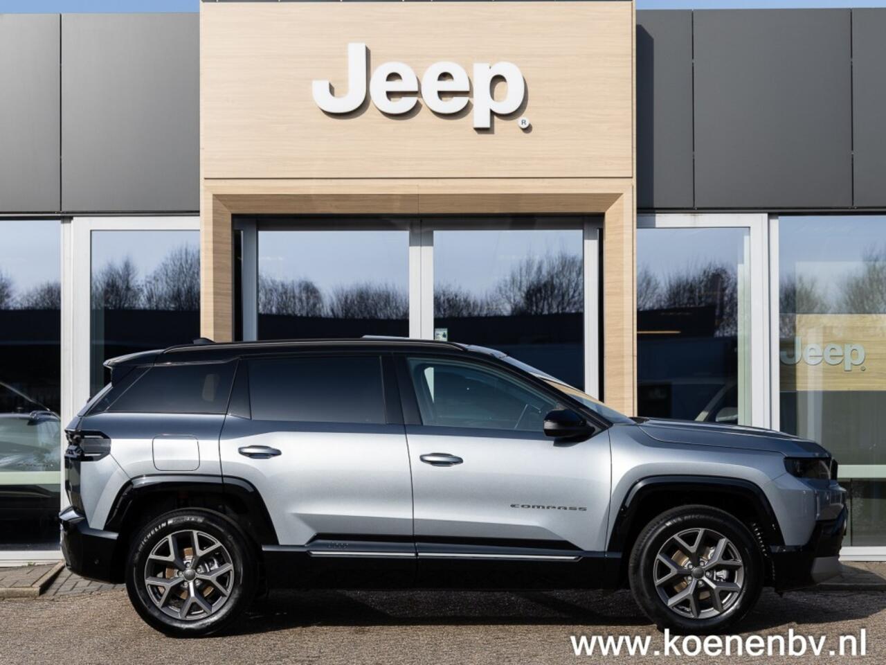 Jeep COMPASS First Edition 1.2 E-HYBRID PANO / PREMIUM P/ CONVENIENCE P / HEAD-UP