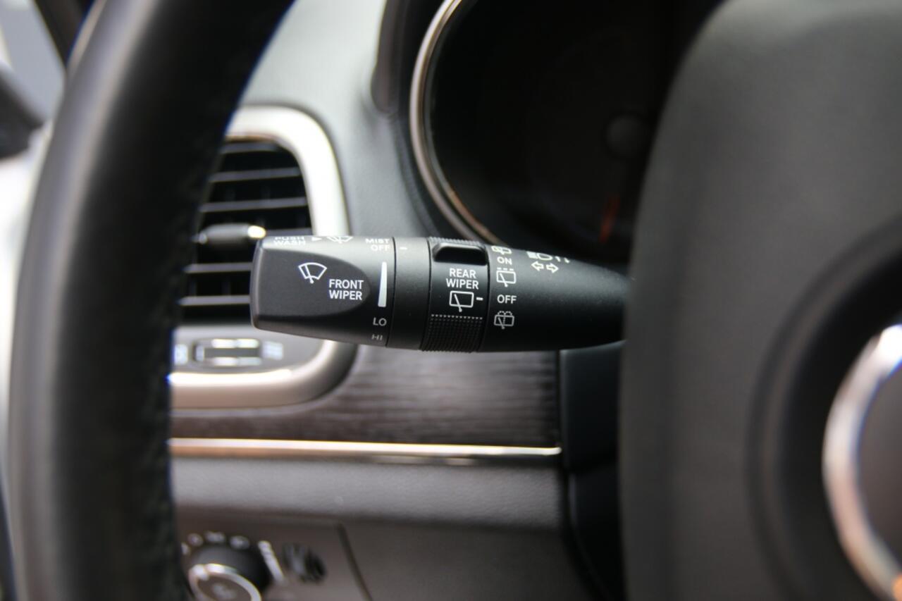 Jeep GRAND CHEROKEE 3.6 Summit