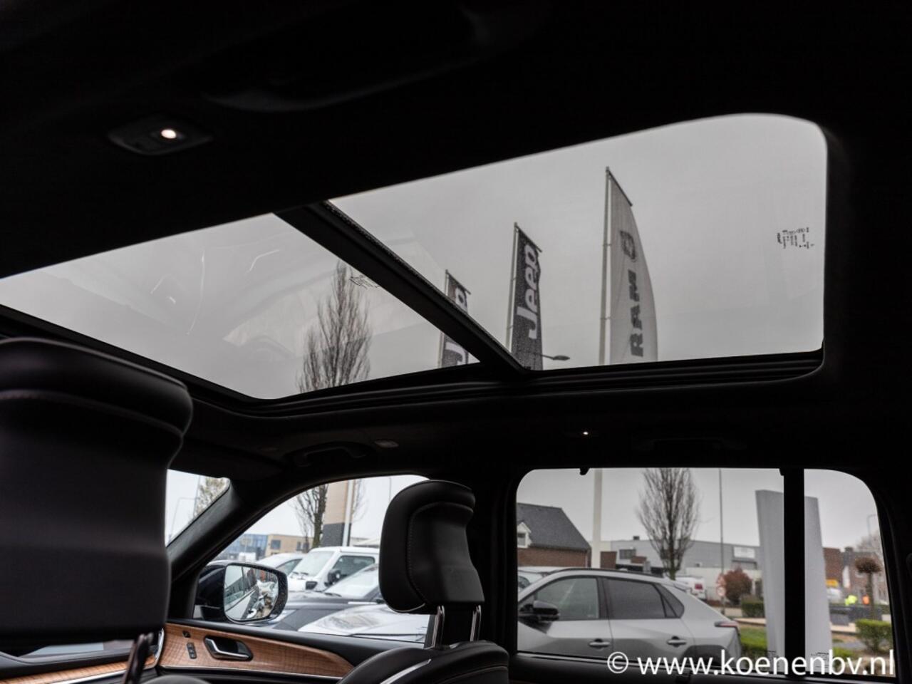 Jeep GRAND CHEROKEE 2.0 4xE PHEV 4WD Aut. Summit Reserve PANO / LUCHTVERING