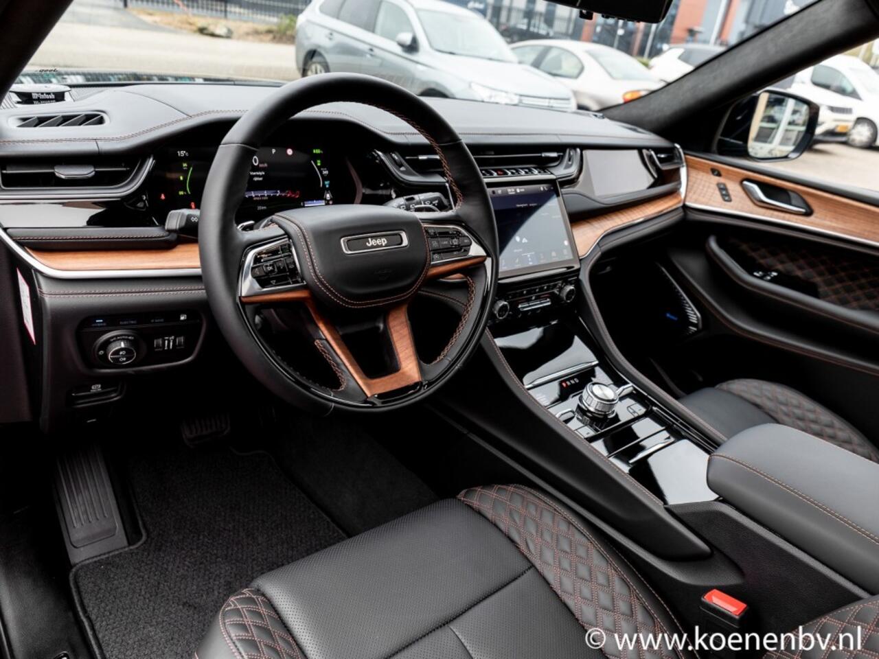 Jeep GRAND CHEROKEE 2.0 4xE PHEV 4WD Aut. Summit Reserve PANO / LUCHTVERING