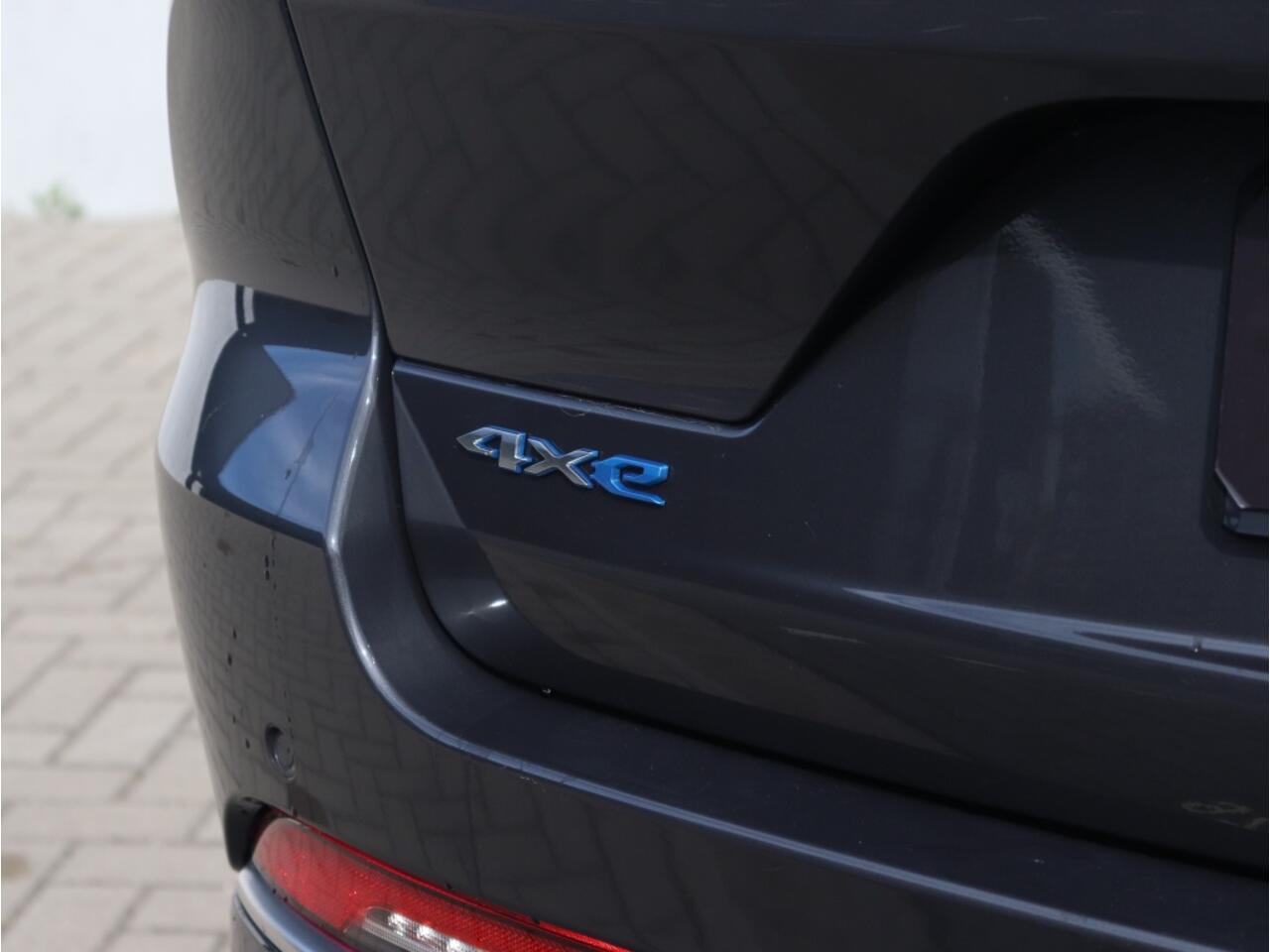 Jeep GRAND CHEROKEE Summit Reserve 4xe 380 PK | Leder | Pan dak | 21"