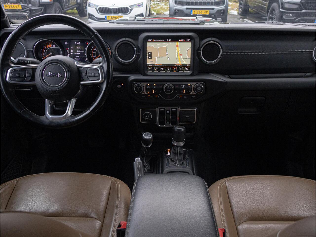 Jeep Gladiator 3.0 V6 Overland | Grijs kenteken | Smart Cap | Luxe lederen Bekleding |