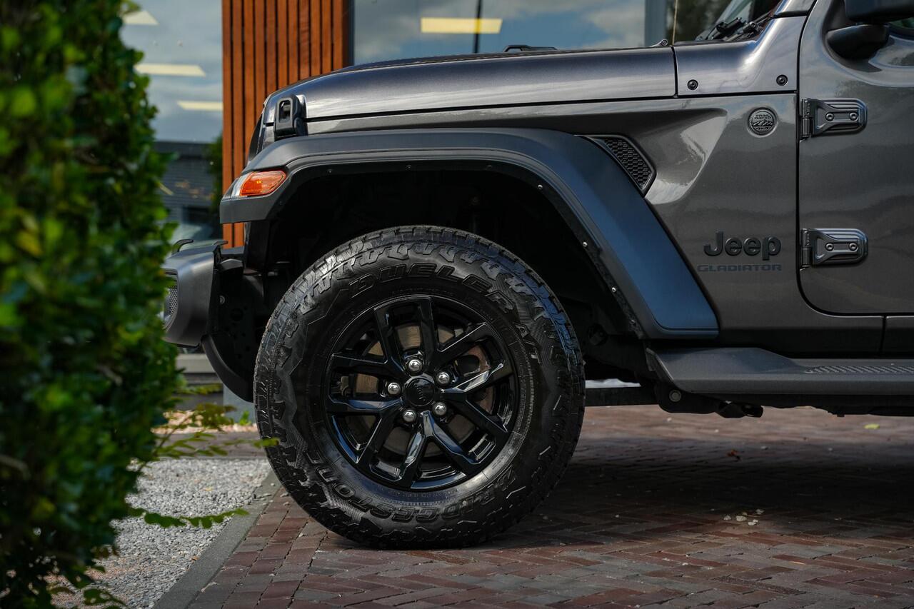 Jeep Gladiator Sport 3.6 V6 Grijs Kenteken Camera Cruise Carplay