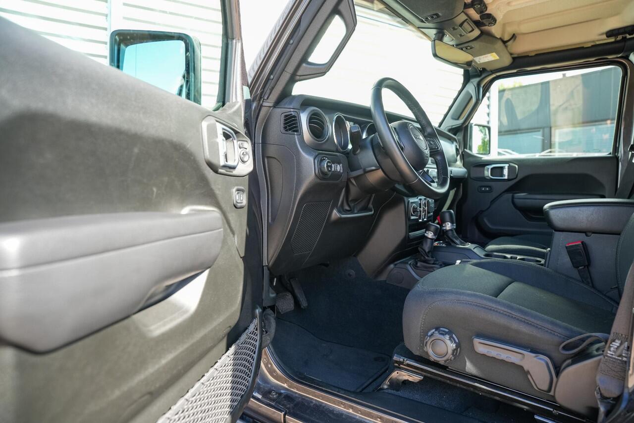 Jeep Gladiator Sport 3.6 V6 Grijs Kenteken Camera Cruise Carplay