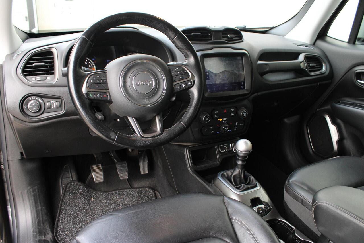 Jeep RENEGADE 1.4 MultiAir Limited / LEDER / NAVI / NIEUWE DISTRIBUTIERIEM