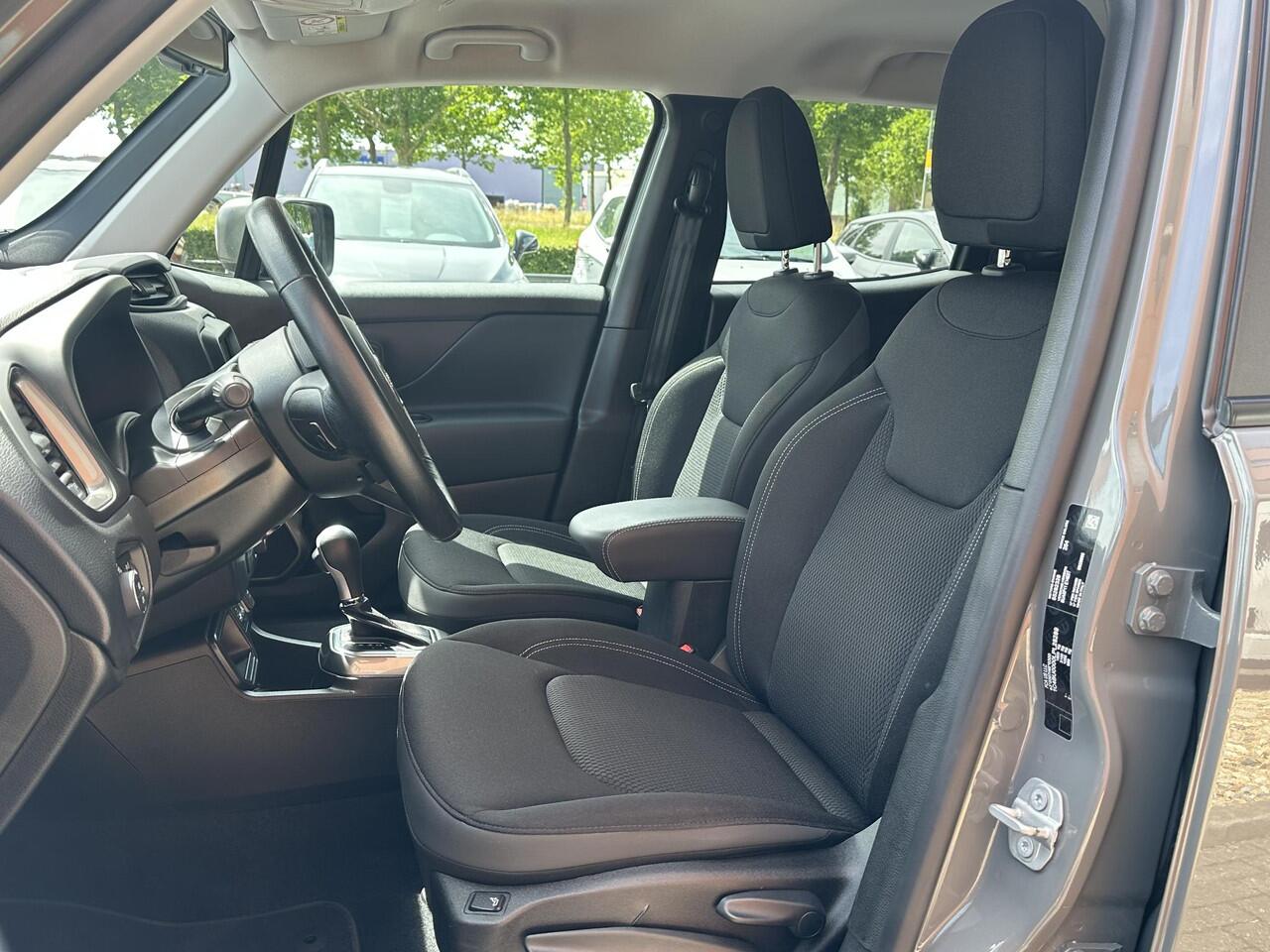 Jeep RENEGADE 1.3T DDCT Limited Trekhaak | Navigatie | Climate Control | Keyless Entry | Cruise Control | Park. Sensor | LM Velgen | Rijklaarprijs!