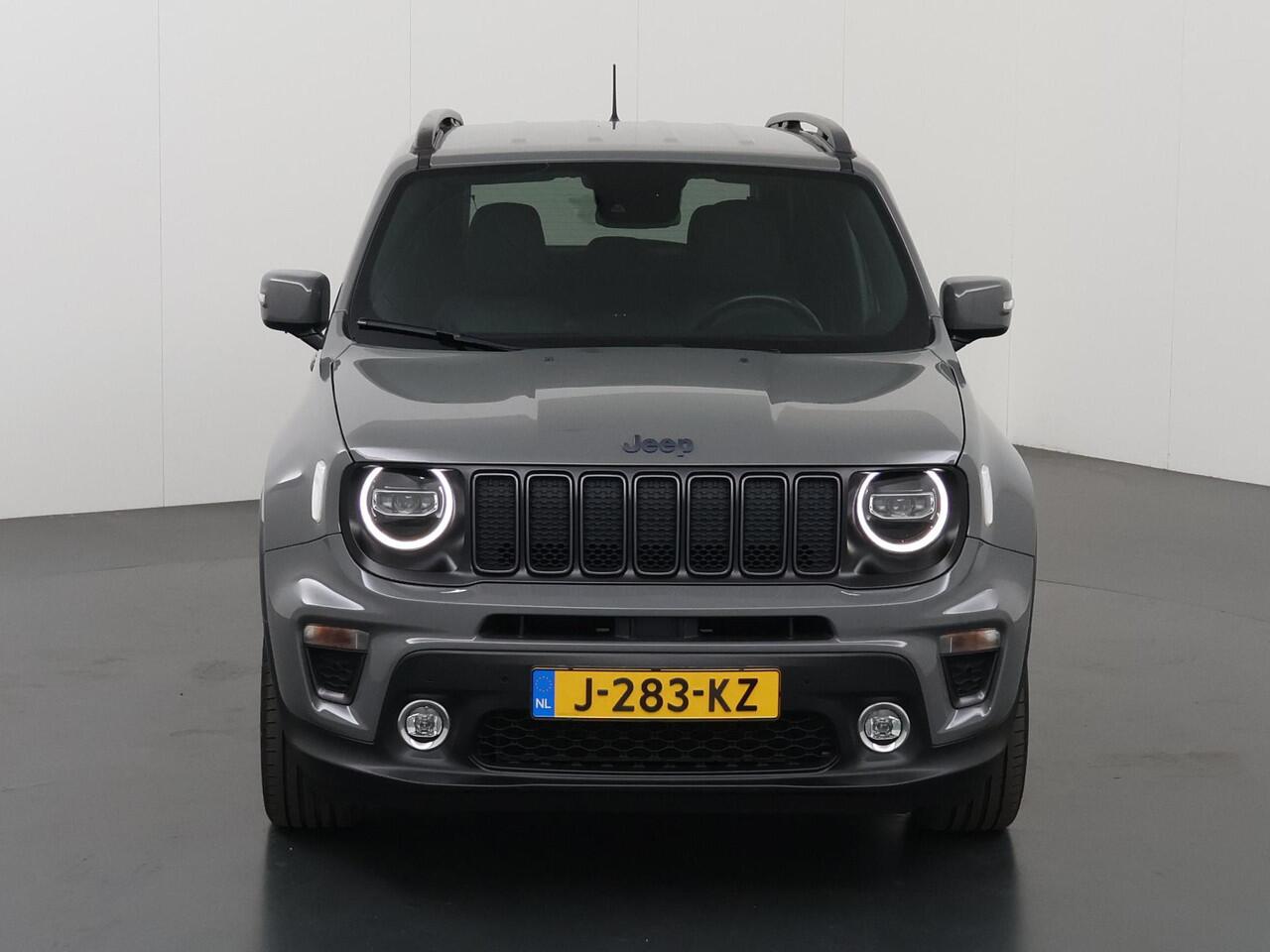Jeep RENEGADE 4xe 240 Plug-in Hybrid Electric S | LED | Trekhaak | Lederen Interieur | Navigatie | Camera | DAB | Stoel/Stuurverwarming | Adaptieve Cruise Control | Dodehoek detectie |