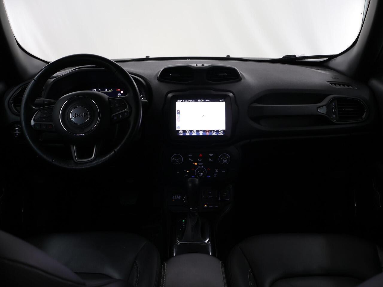 Jeep RENEGADE 4xe 240 Plug-in Hybrid Electric S | LED | Trekhaak | Lederen Interieur | Navigatie | Camera | DAB | Stoel/Stuurverwarming | Adaptieve Cruise Control | Dodehoek detectie |