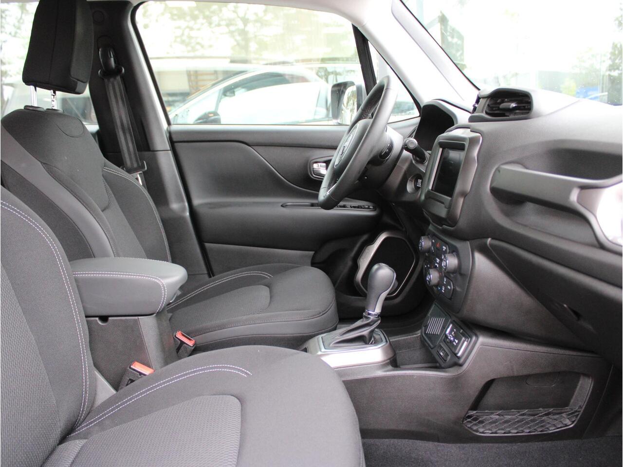 Jeep RENEGADE 1.3T DDCT Limited Automaat | Apple Carplay / Climate / Cruise