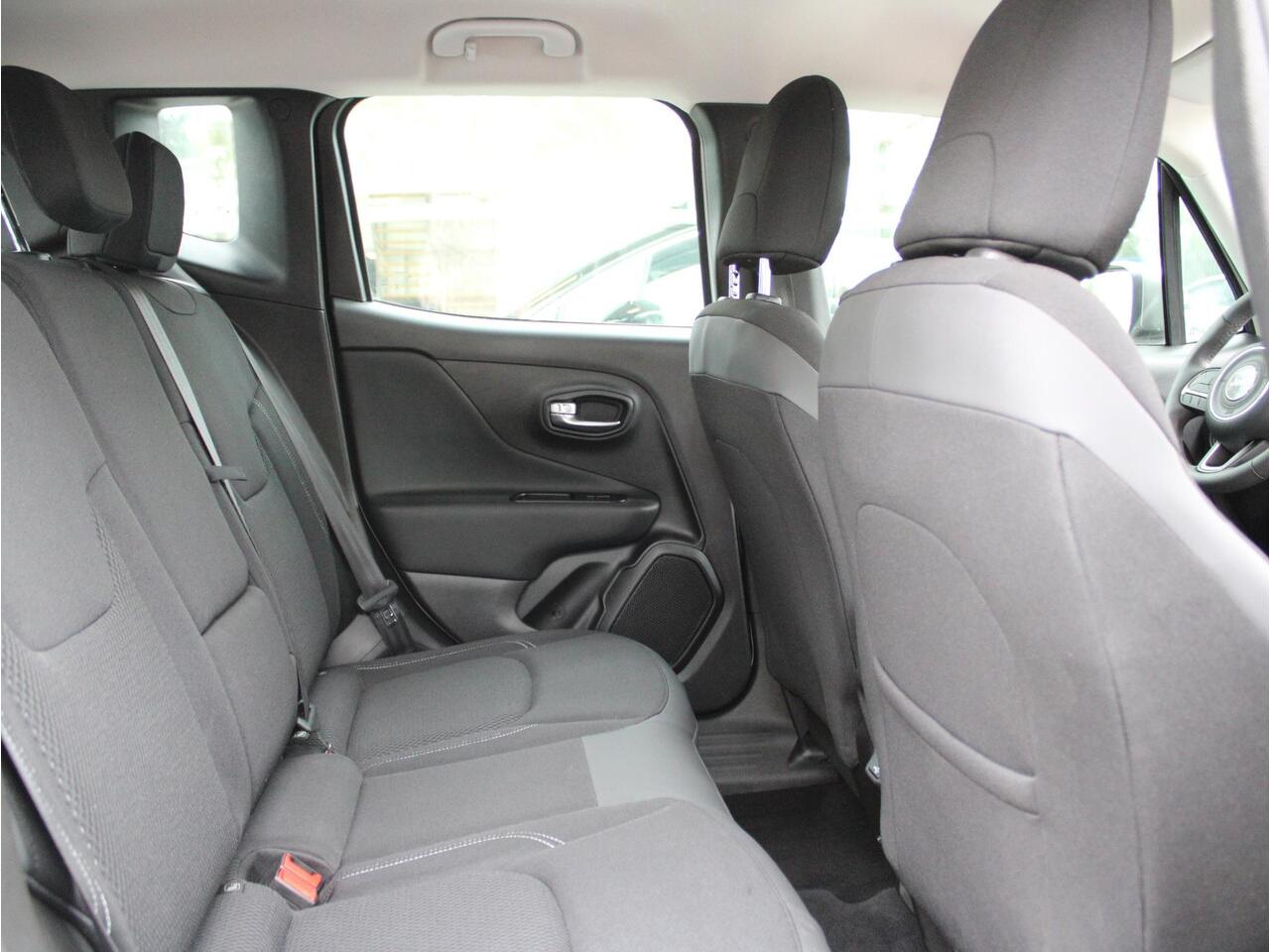 Jeep RENEGADE 1.3T DDCT Limited Automaat | Apple Carplay / Climate / Cruise