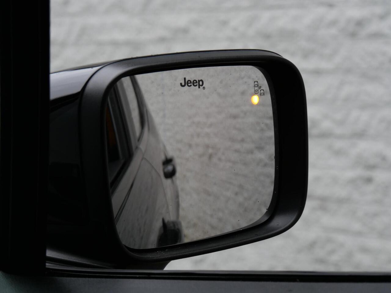 Jeep RENEGADE 4xe 240 PLUG-IN/ 19INCH/ LEER/ KENWOOD PREMIUM AUDIO/ KEYLESS