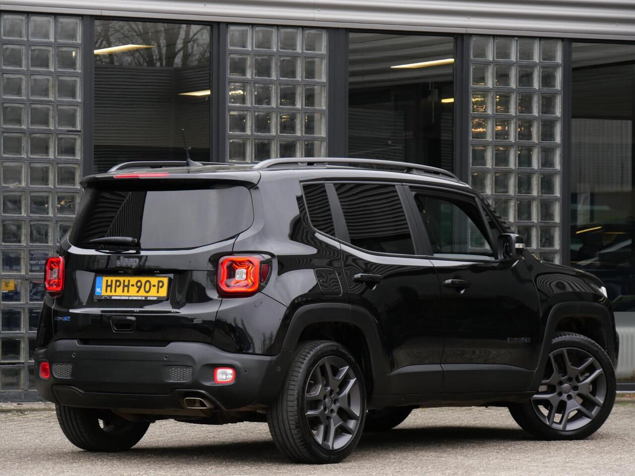 Jeep RENEGADE 4xe 240 PLUG-IN/ 19INCH/ LEER/ KENWOOD PREMIUM AUDIO/ KEYLESS