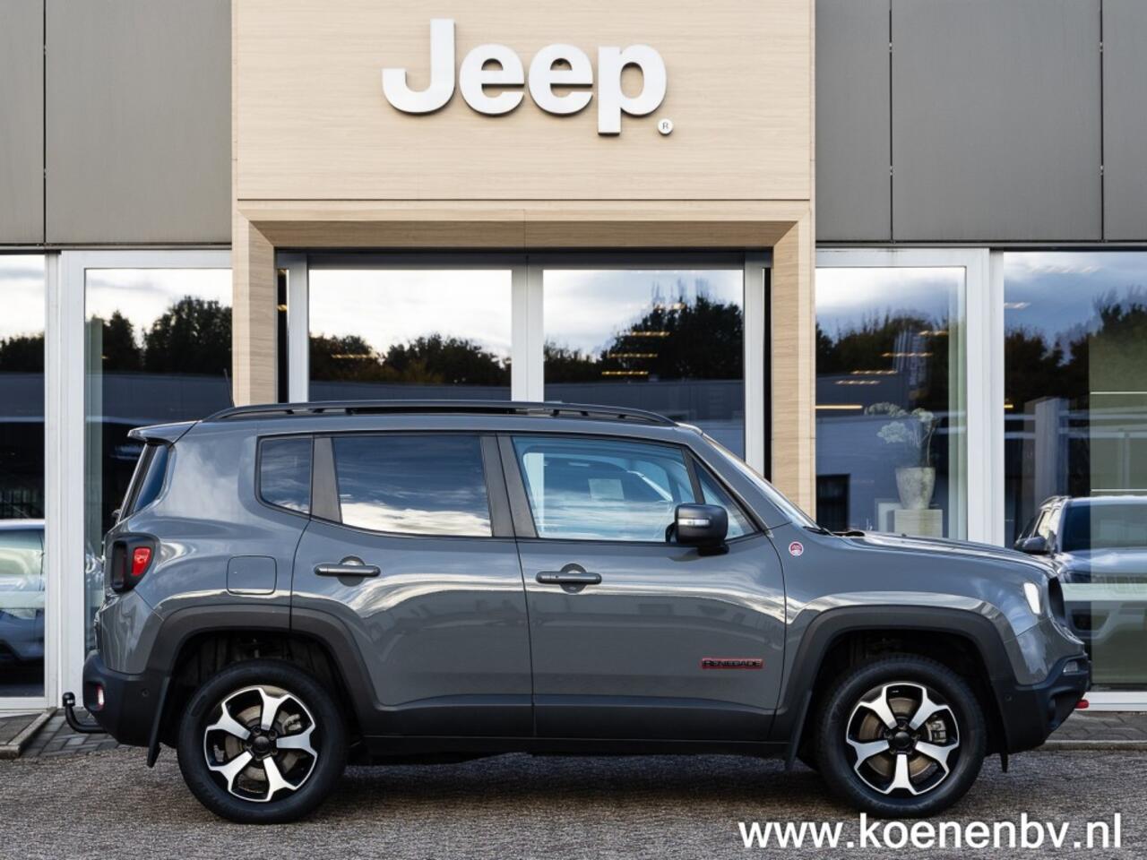 Jeep RENEGADE 4xE 240pk 4x4 Autom. PHEV Trailhawk CLIMATE C. / PANO / CRUISE C.