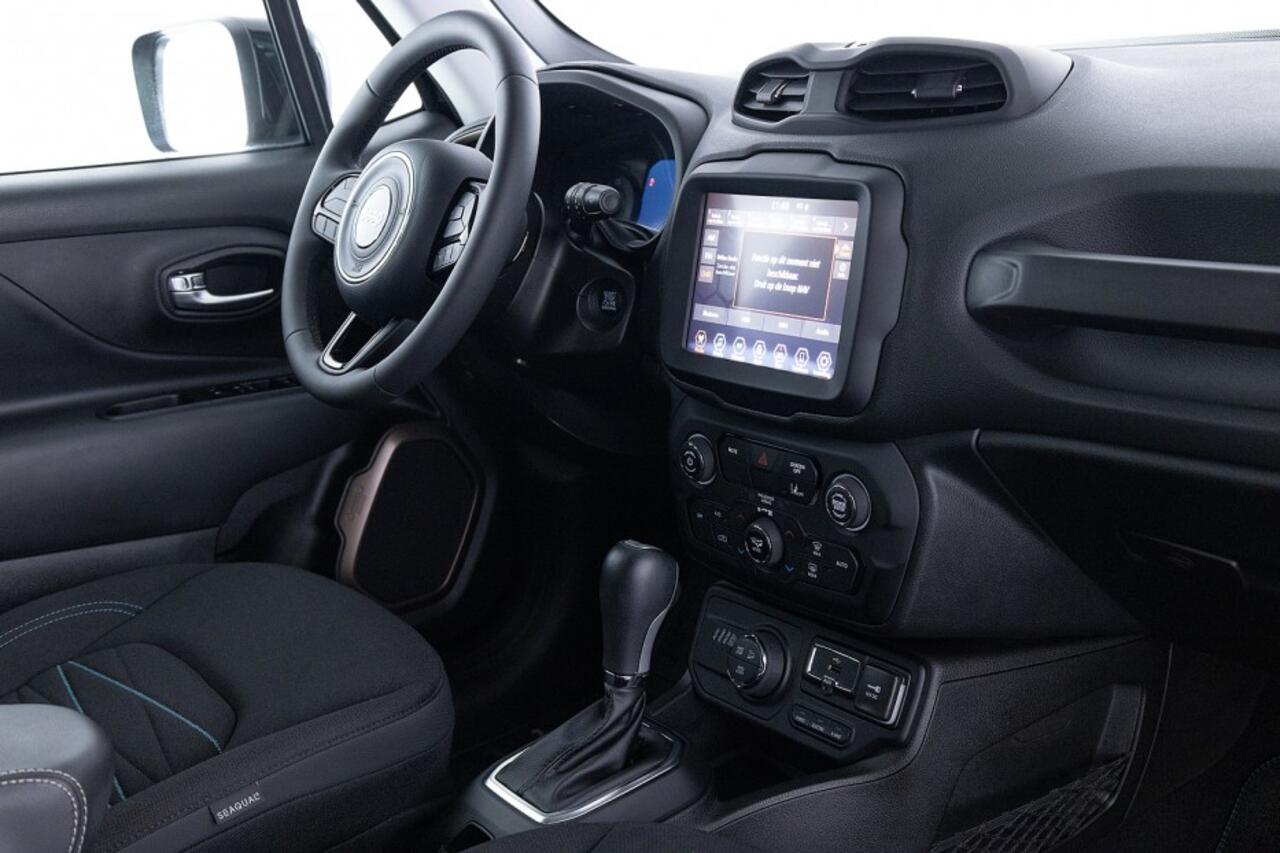 Jeep RENEGADE 4 x e 240 Plug-in Hybrid Upland | Full LED | ECC | PDC | CARPLAY