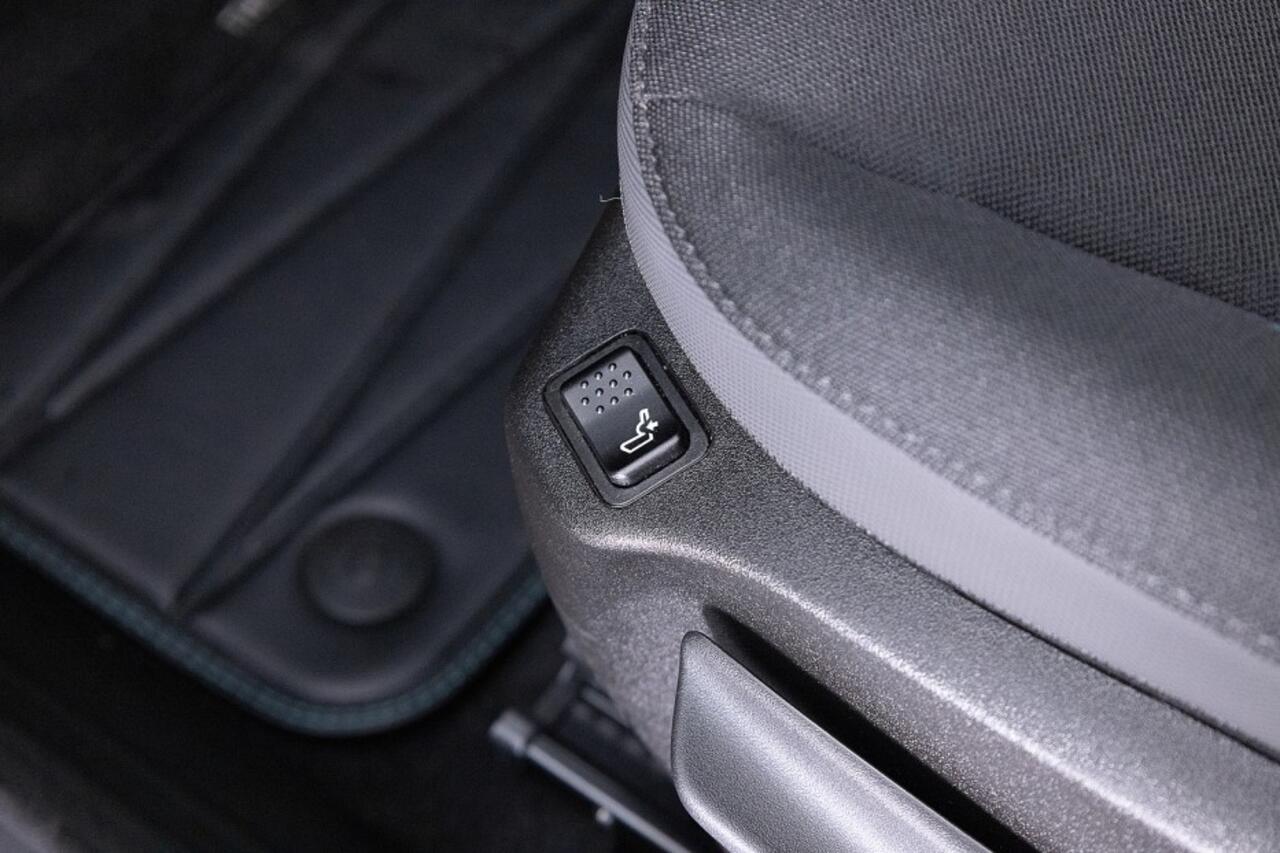 Jeep RENEGADE 4 x e 240 Plug-in Hybrid Upland | Full LED | ECC | PDC | CARPLAY