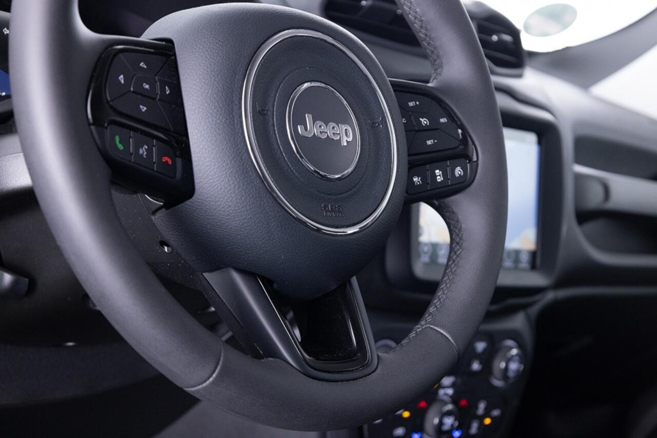 Jeep RENEGADE 4 x e 240 Plug-in Hybrid Upland | Full LED | ECC | PDC | CARPLAY