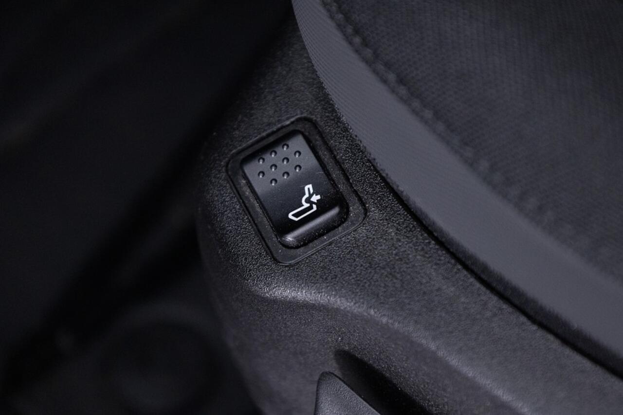 Jeep RENEGADE 4 x e 240 Plug-in Hybrid Upland | Full LED | ECC | PDC | CARPLAY