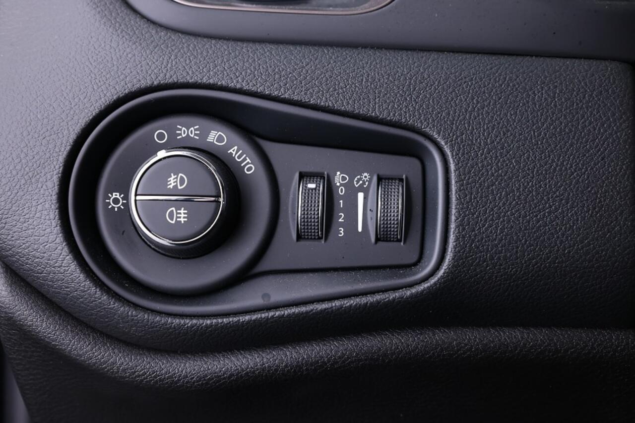 Jeep RENEGADE 4 x e 240 Plug-in Hybrid Upland | Full LED | ECC | PDC | CARPLAY