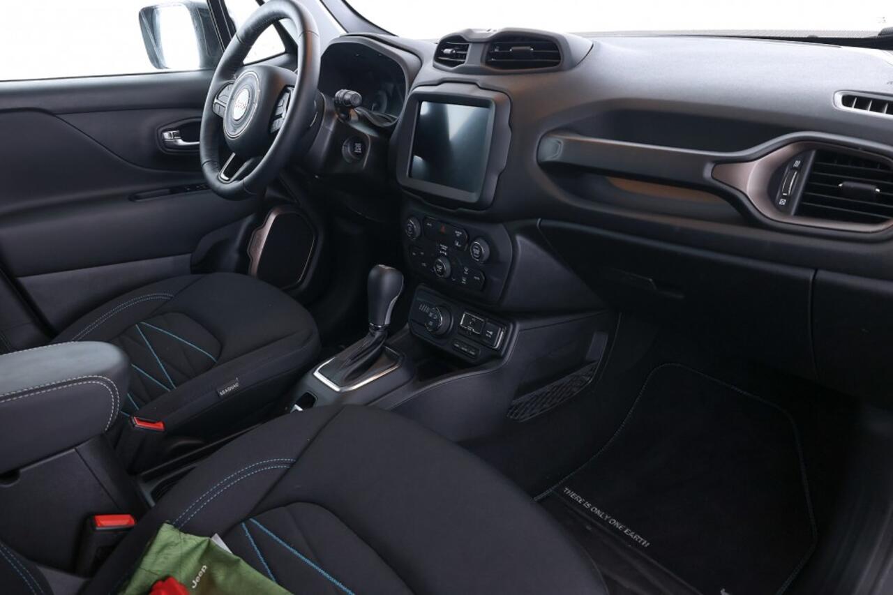 Jeep RENEGADE 4 x e 240 Plug-in Hybrid Upland | Full LED | ECC | PDC | CARPLAY