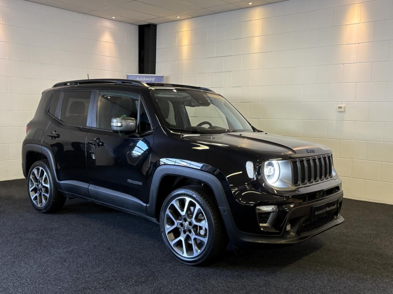 Jeep RENEGADE 4xe 240 Hybrid S | Panorama Dak | Lederen Bekleding