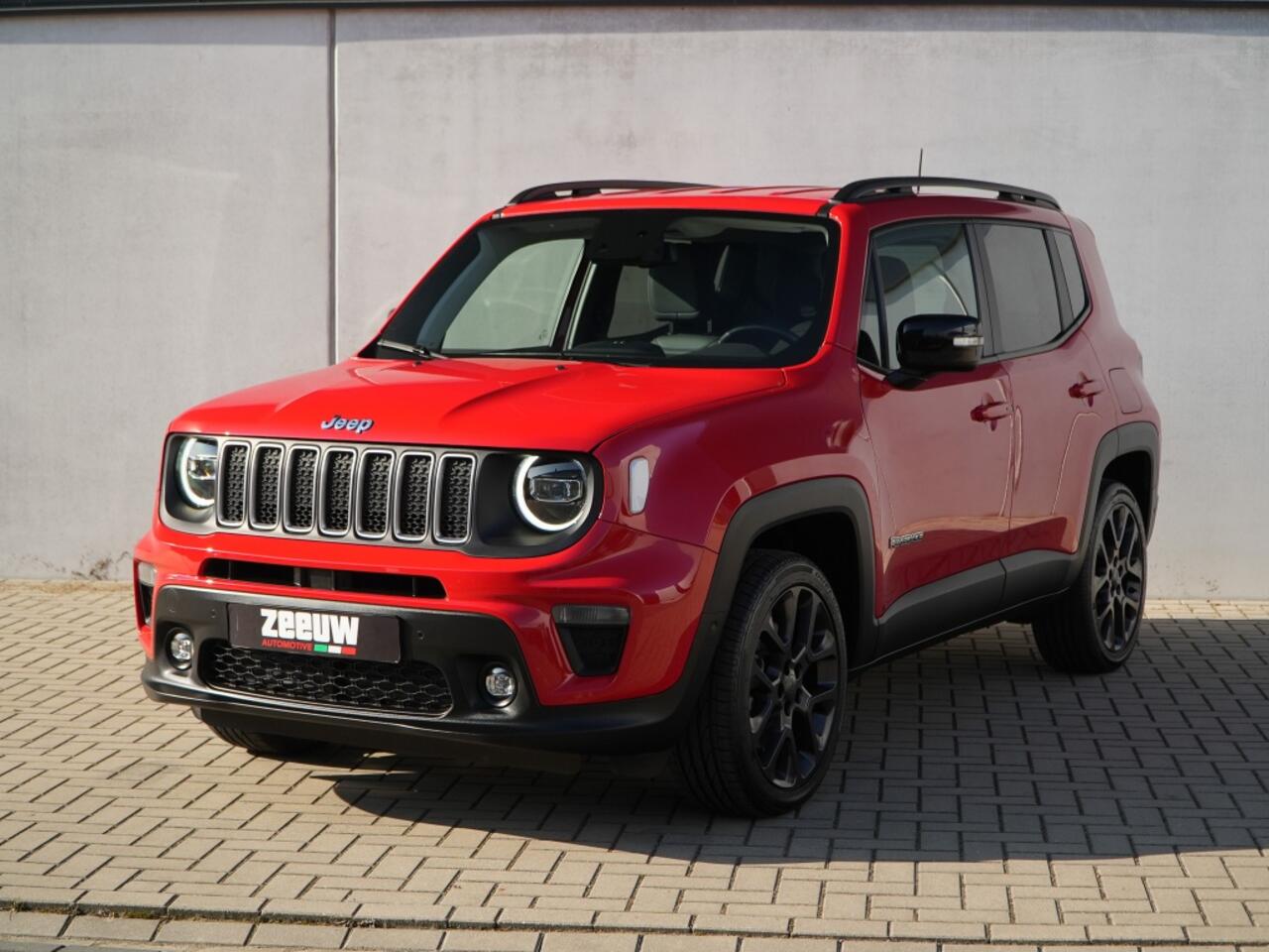Jeep RENEGADE 4xe 240 PK Hybrid S | Leder | Navi | Winter | LED | Camera | 19"