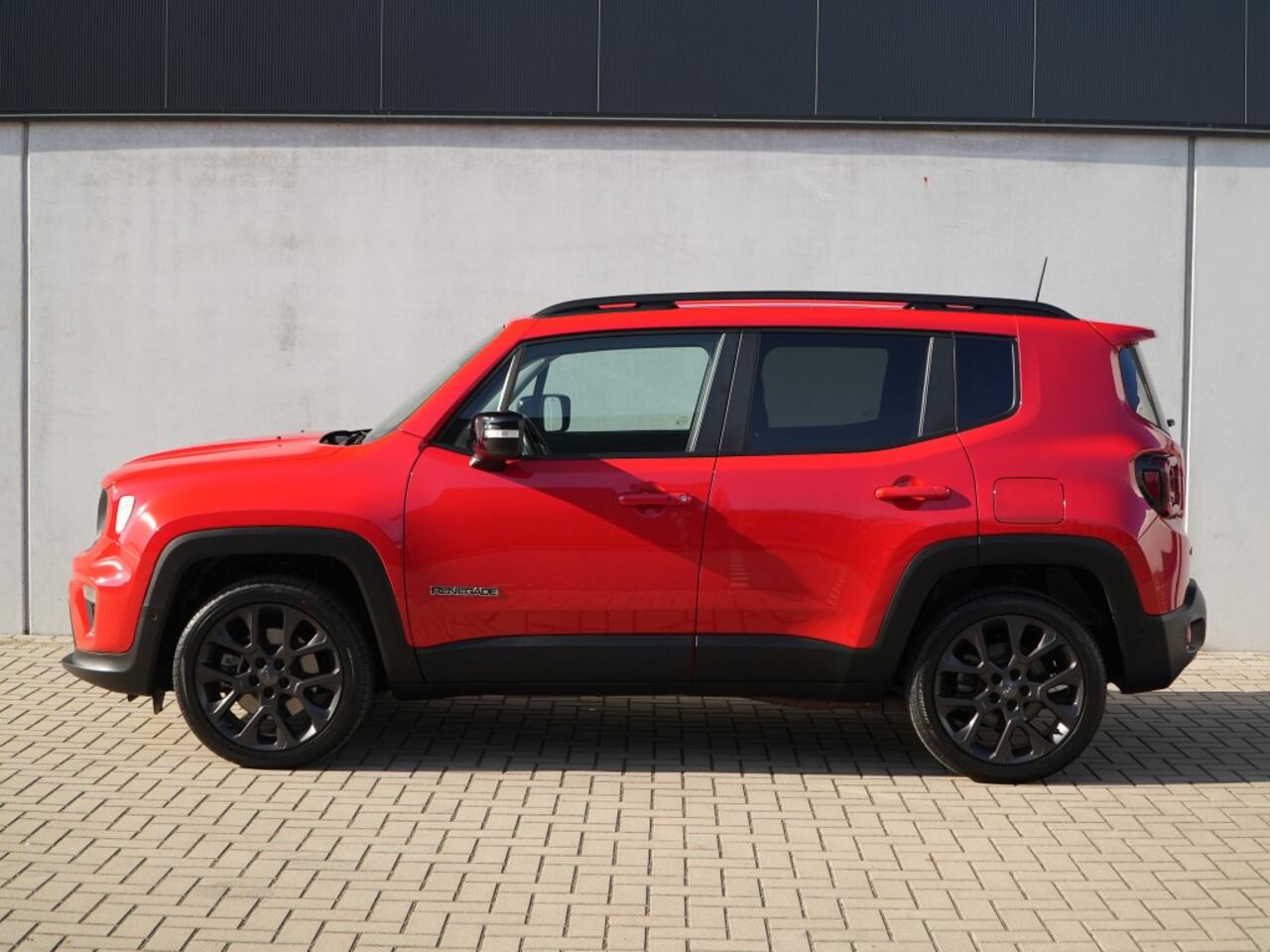 Jeep RENEGADE 4xe 240 PK Hybrid S | Leder | Navi | Winter | LED | Camera | 19"