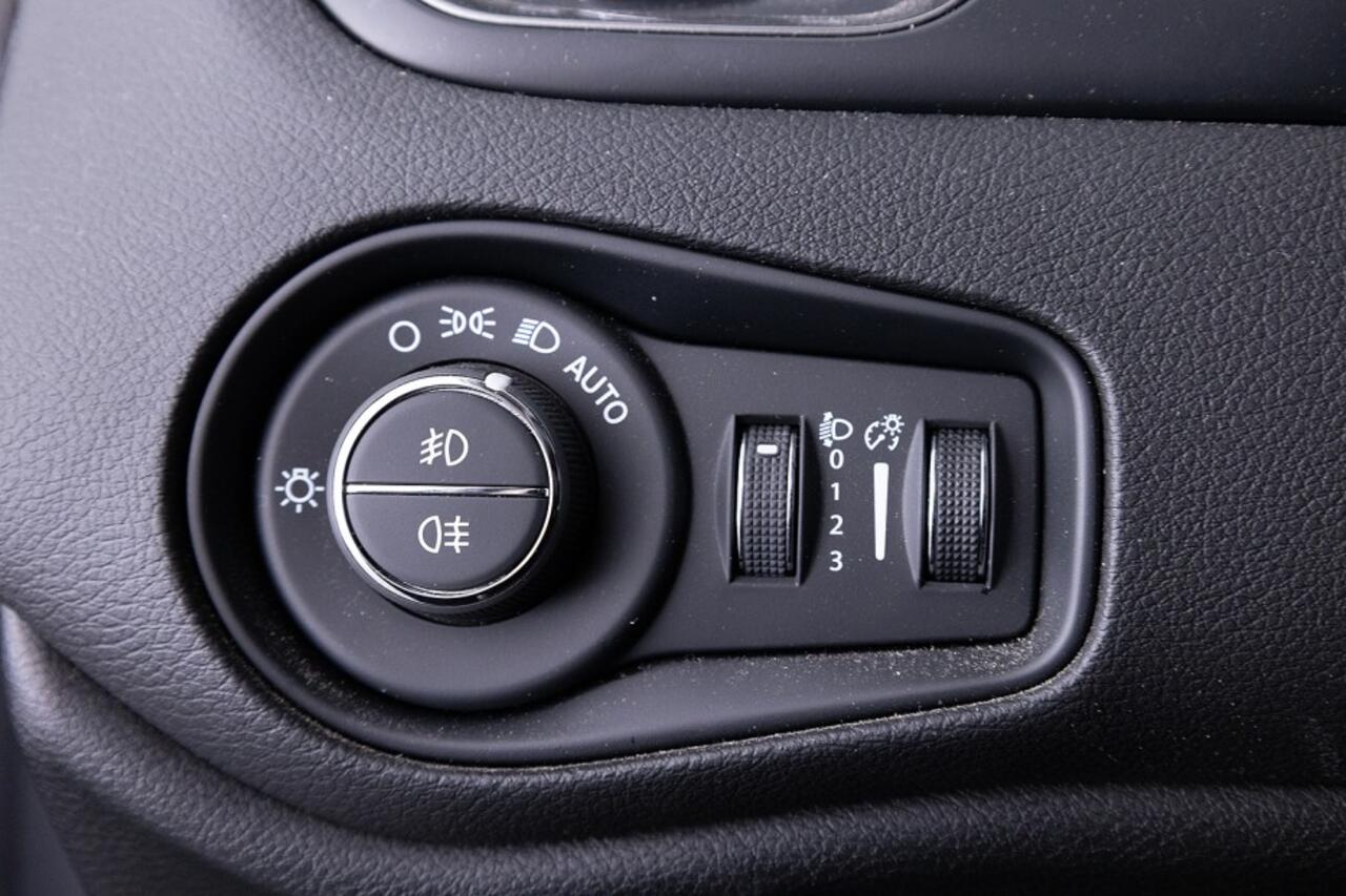 Jeep RENEGADE 1.5T e-Hybrid Longitude | Full LED | CAMERA | ECC | NAVI | Automaat