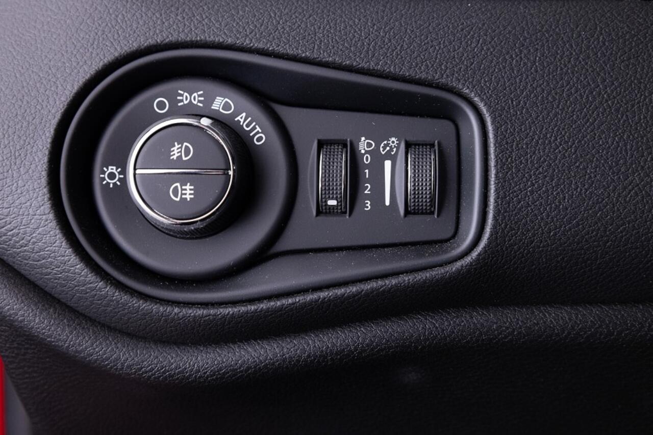 Jeep RENEGADE 1.5T e-Hybrid Limited Automaat | ECC | VELGEN | PDC