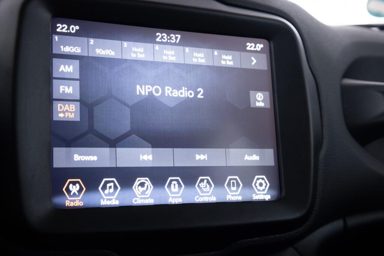 Jeep RENEGADE 1.5T e-Hybrid Limited Automaat | ECC | VELGEN | PDC