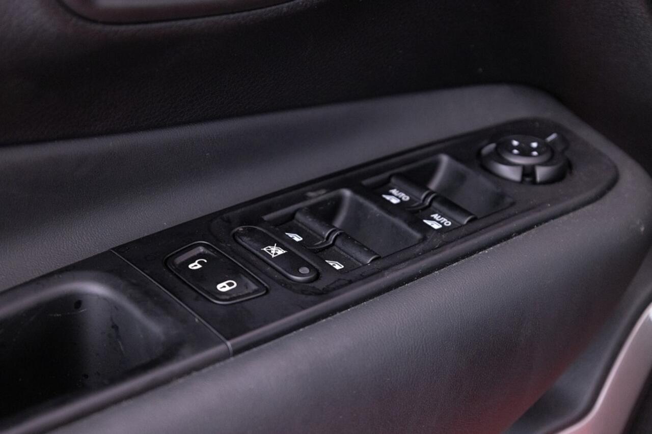 Jeep RENEGADE 1.5T e-Hybrid Limited Automaat | ECC | VELGEN | PDC