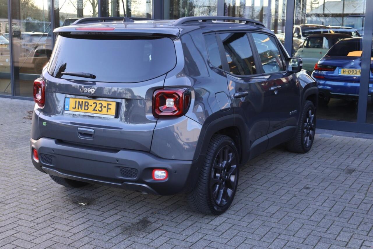 Jeep RENEGADE 1.5T E-HYBRID S / Leder / 19 Inch / Apple Carplay