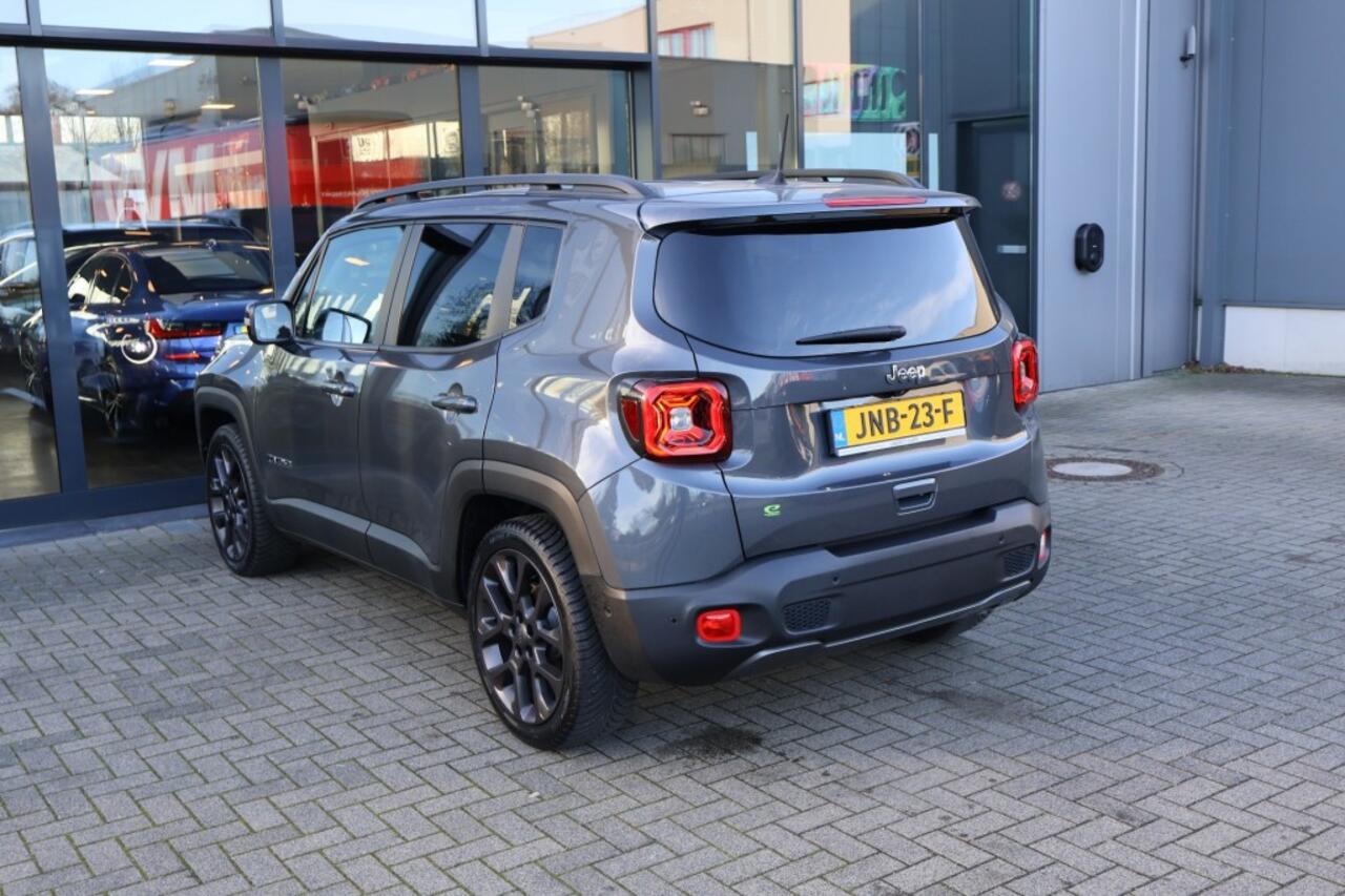 Jeep RENEGADE 1.5T E-HYBRID S / Leder / 19 Inch / Apple Carplay