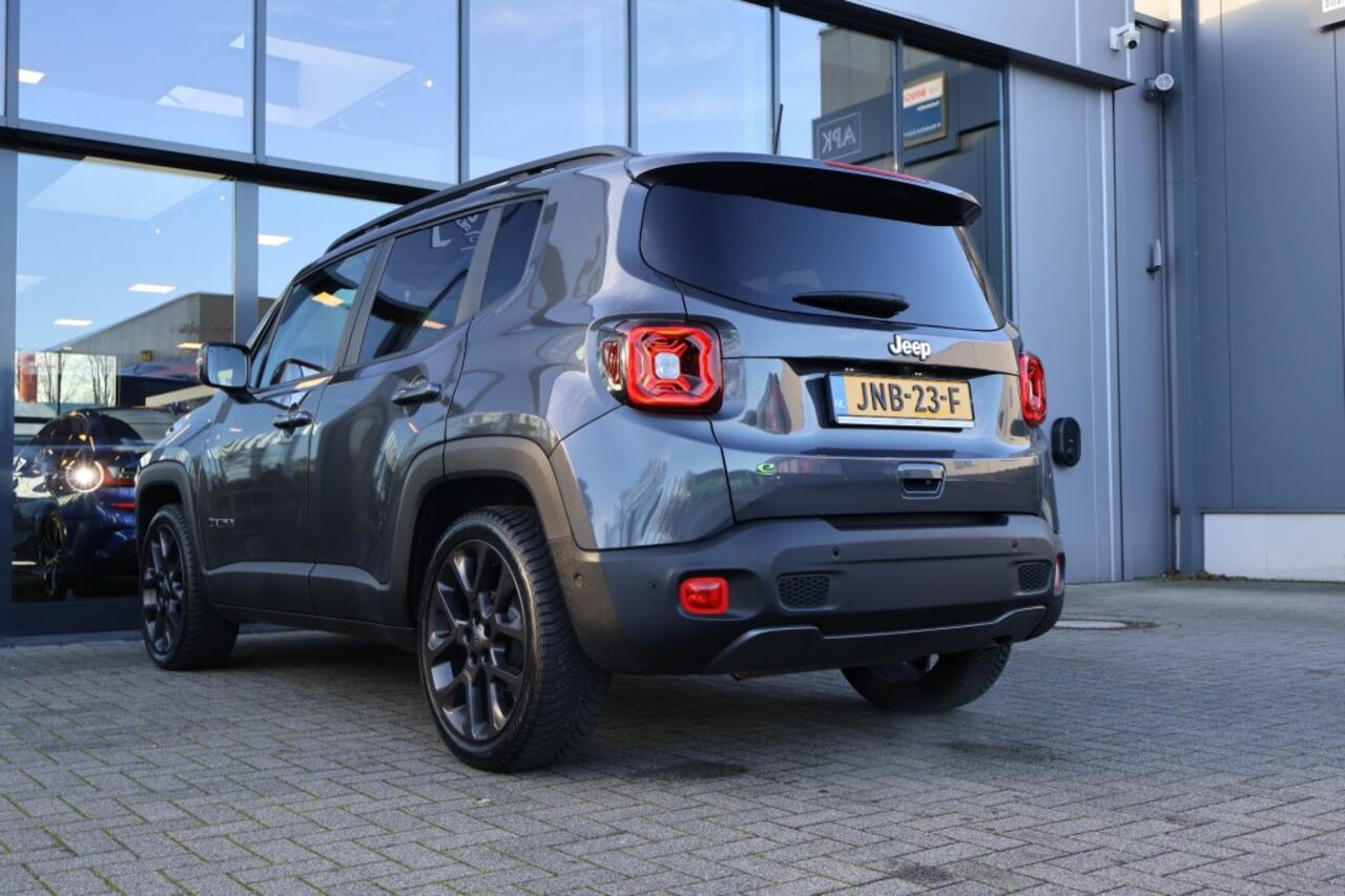 Jeep RENEGADE 1.5T E-HYBRID S / Leder / 19 Inch / Apple Carplay