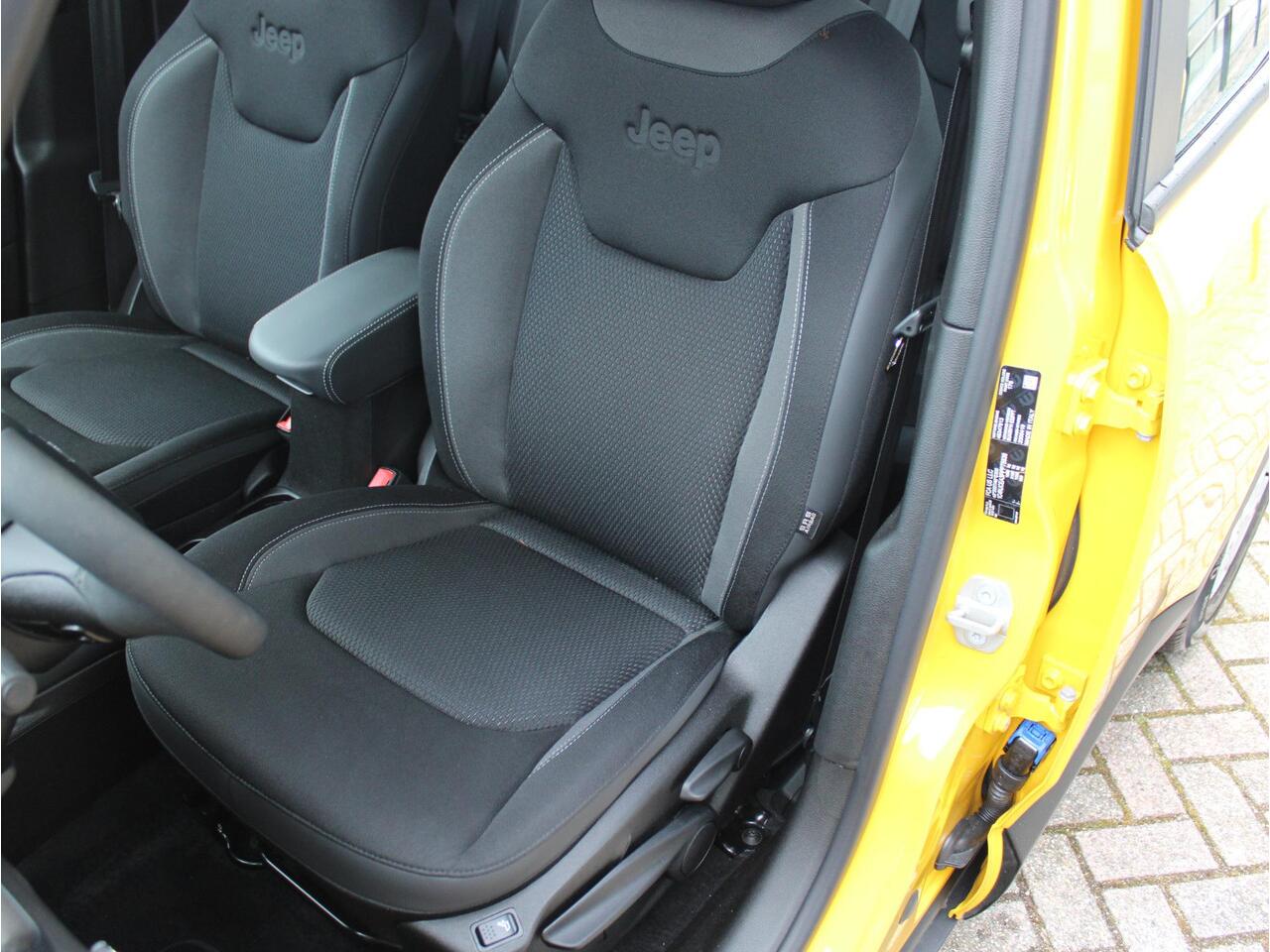 Jeep RENEGADE 1.5T e-Hybrid Altitude | Automaat | Camera/Navi/Climate