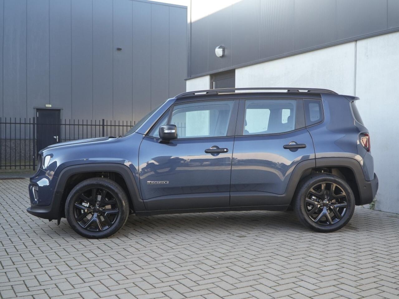 Jeep RENEGADE 1.5T e-Hybrid 130 PK Summit | Leder | Navi | LED | Camera | 18"