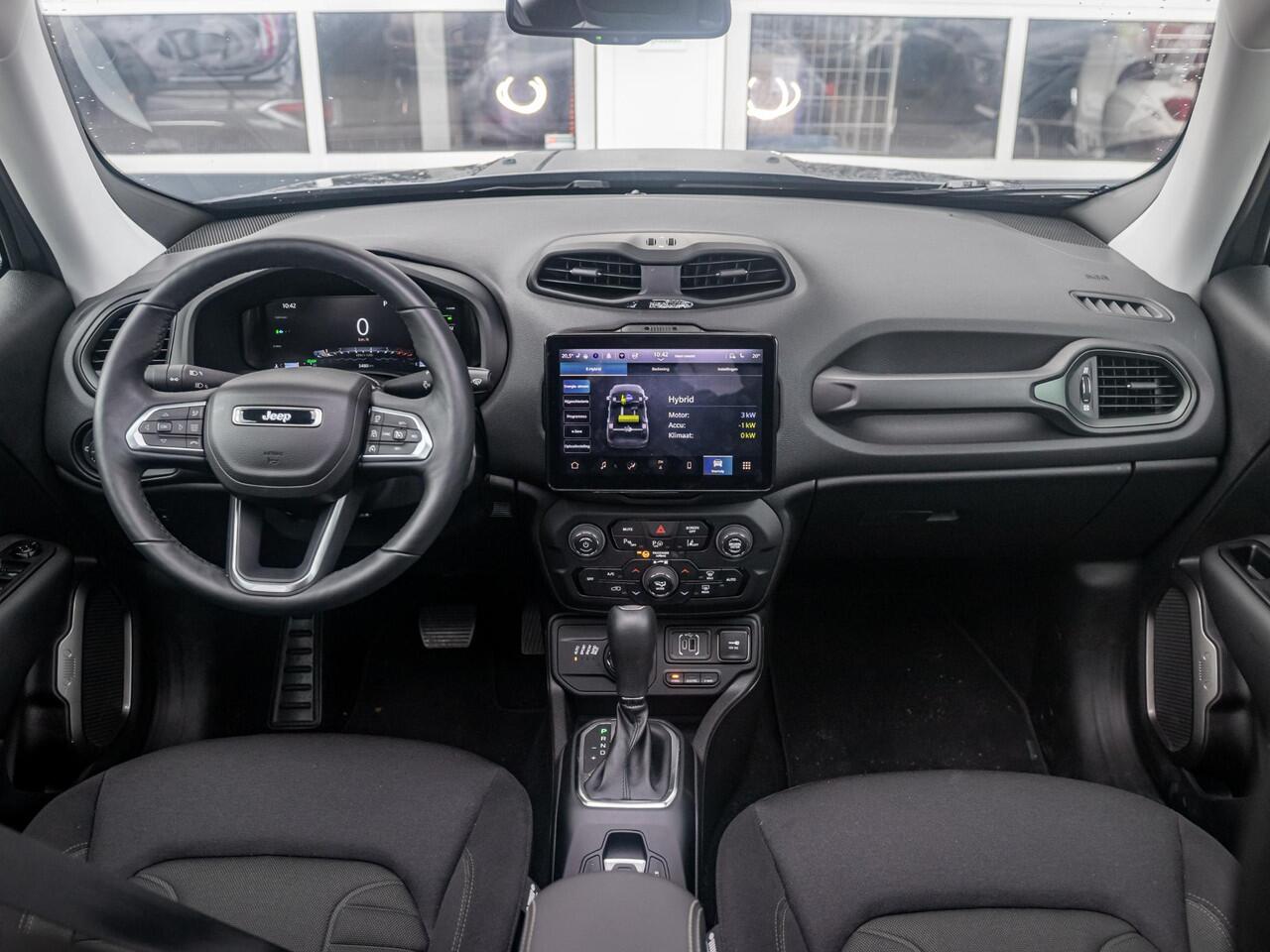 Jeep RENEGADE 4xe 240 Plug-in Hybrid Electric The North Star | Teck Pack | Winter Pack | Navi