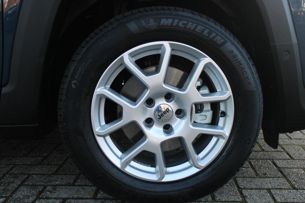 Jeep RENEGADE 1.5T 140PK e-Hybrid | PANORAMISCH SCHUIF/KANTEL DAK | DRAADLOZE APPLE CARPLAY/ANDROID AUTO | FULL LED KOPLAMPEN | DODEHOEK DETECTIE | ADAPTIVE CRUISE CONTROL | LICHTMETALEN VELGEN 17" | ACHTERUITRIJ CAMERA | DAB+ RADIO | NAVIGATIE | PARKEERSENSOREN VOOR +